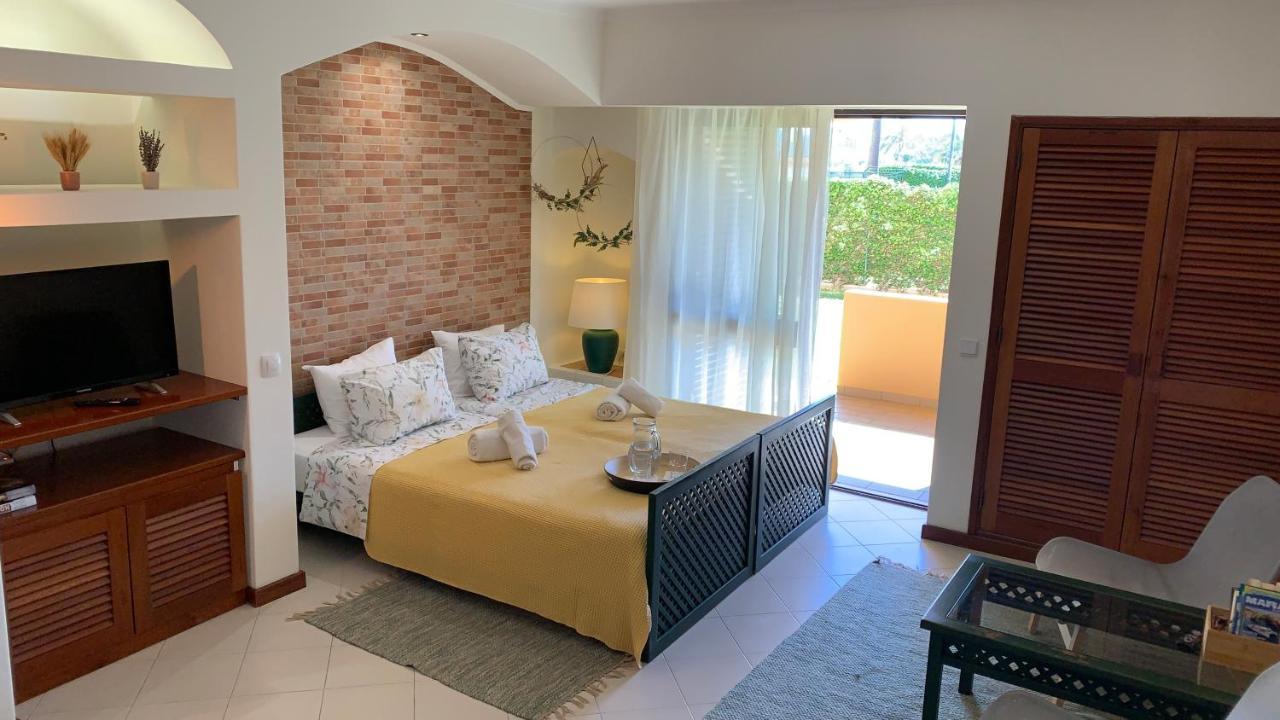 Apartamento Bela Vista アルブフェイラ エクステリア 写真